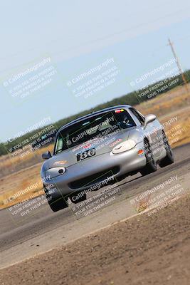 media/Jun-04-2022-CalClub SCCA (Sat) [[1984f7cb40]]/Group 1/Qualifying (Sweeper)/